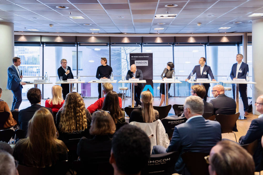 Das Auftaktpanel beim Netzwerkevent der IMMOCOM